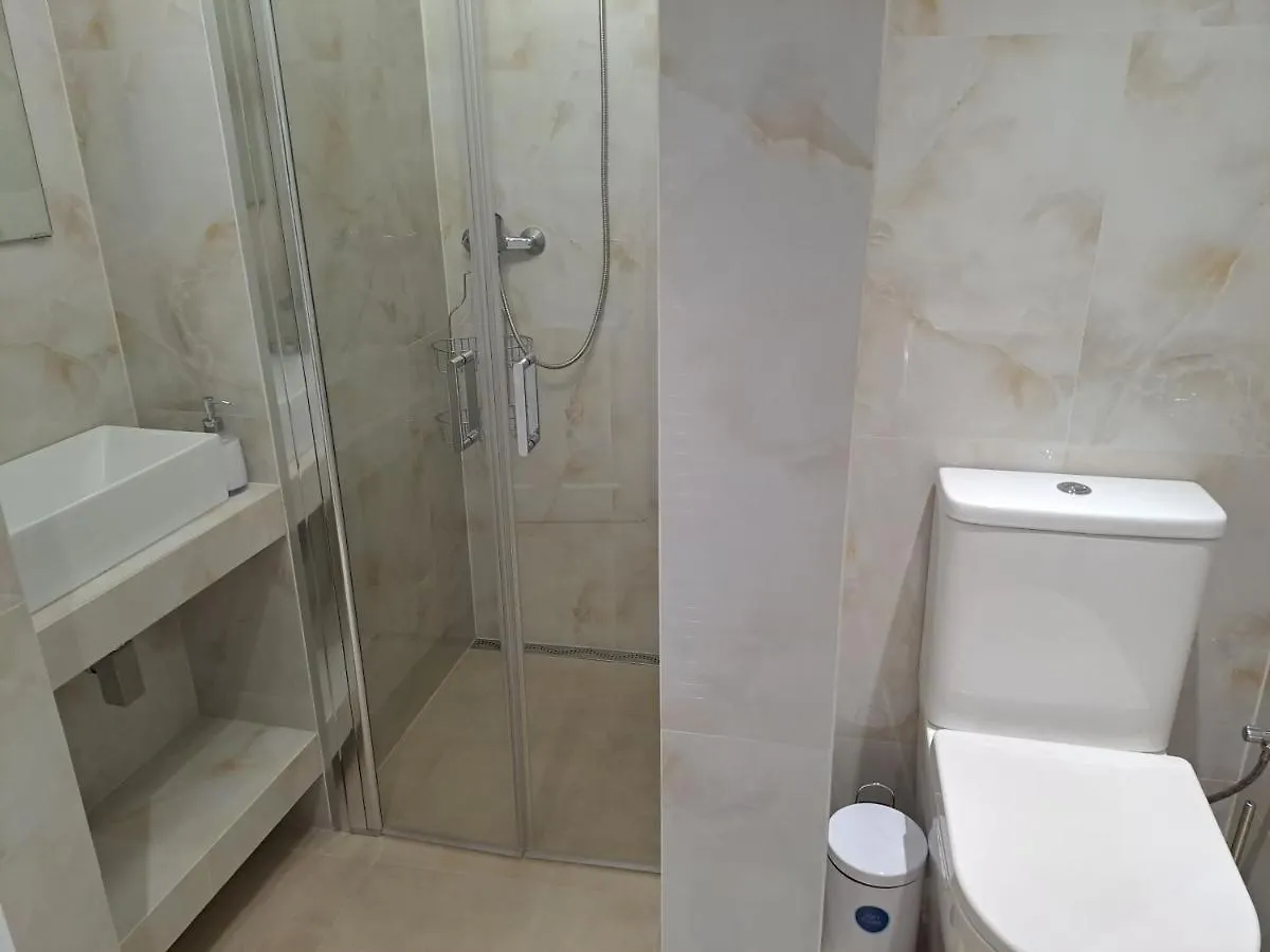 Apartmanovy Dum Se Zahradou V Klidne Casti Prahy Прага 0*,
